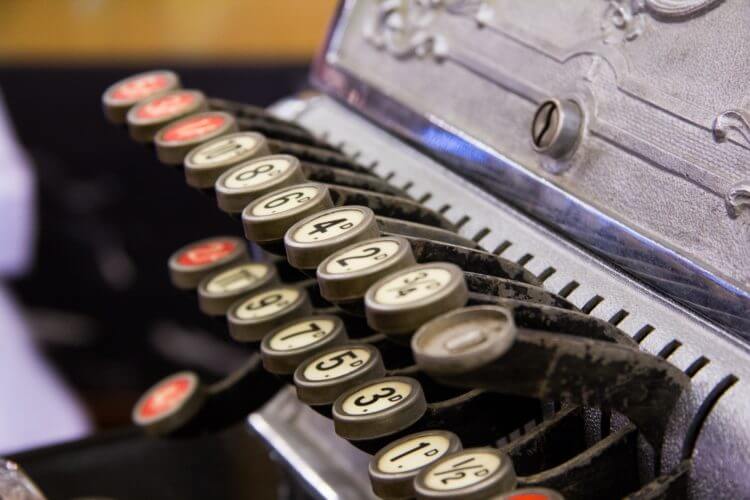 cash-register-78741-750×500